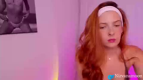 Snapshot of n1rvanamoon chatting on September 25, 1:42 am n1rvanamoon online show from September 25, 1:42 am