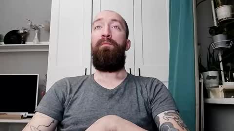 Mr Bigmagnum online show from December 16, 10:48 pm