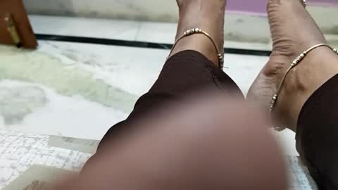 n298033 online show from November 19, 3:12 pm