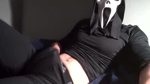 n33ds2br33d online show from November 8, 6:46 am