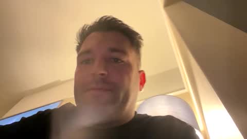 Snapshot of n500934 chatting on October 19, 8:09 pm n500934 online show from October 19, 8:09 pm