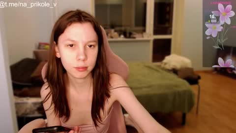 Vanessa and Julia  online show from October 16, 7:15 pm