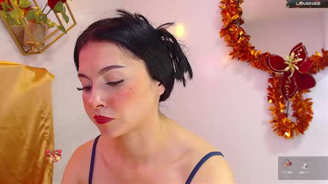 naamah_b online show from December 23, 5:54 pm