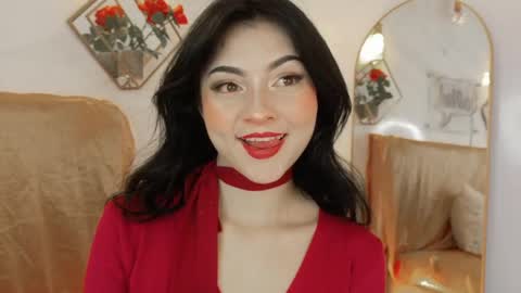 naamah_b online show from April 18, 2:21 pm