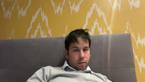 Snapshot of nachosev chatting on May 4, 2:35 pm jesussevilla online show from May 4, 2:35 pm