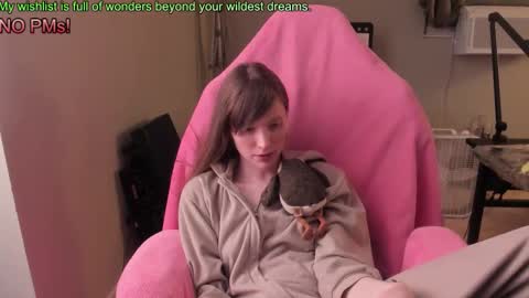 Natalie Marlo online show from March 7, 5:15 am