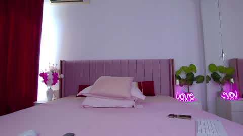 Nadia online show from June 28, 2:56 pm