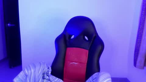 Snapshot of nadia_palmer chatting on April 17, 1:52 am Nadi online show from April 17, 1:52 am