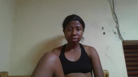 nadiasando online show from November 18, 7:51 pm