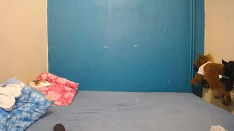 Snapshot of nadinnnea chatting on January 26, 7:31 pm nadinnnea online show from January 26, 7:31 pm