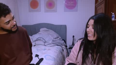 Snapshot of naduu__xx chatting on December 14, 2:23 am naduu__xx online show from December 14, 2:23 am