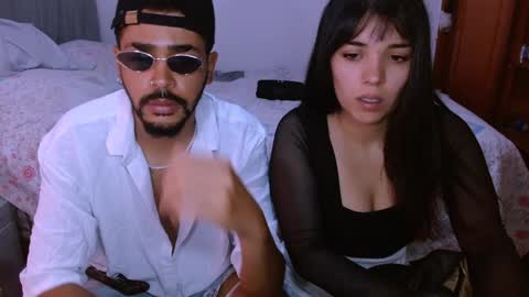 Snapshot of naduu__xx chatting on February 2, 3:17 pm naduu__xx online show from February 2, 3:17 pm