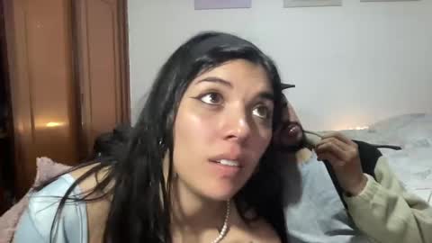 Snapshot of naduu__xx chatting on February 21, 3:12 am naduu__xx online show from February 21, 3:12 am