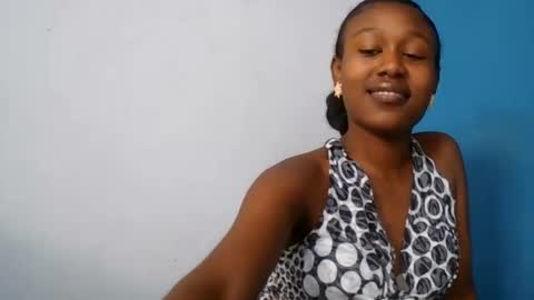 nah296652 online show from June 19, 9:24 am