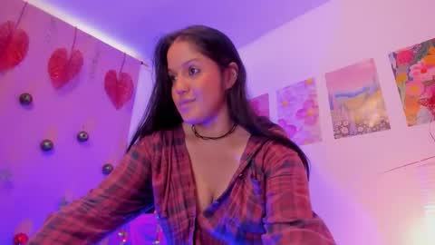 Nahara Soler online show from December 13, 9:20 pm