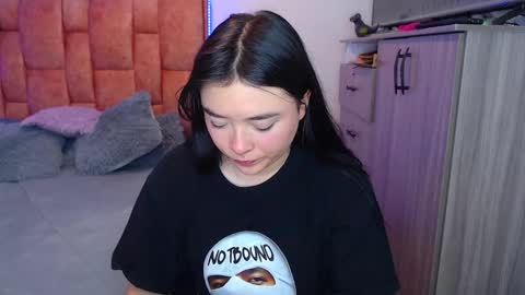 nahia cute     only   online show from November 12, 6:19 pm