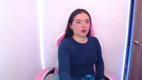 nahia cute     only   online show from December 19, 7:43 pm