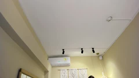 Nahimi online show from April 20, 7:15 pm