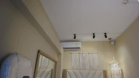 Nahimi online show from April 21, 7:06 pm