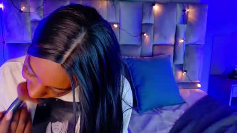  VICTORIA  online show from September 26, 7:40 pm