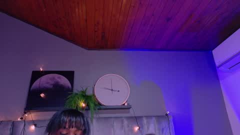  VICTORIA  online show from October 17, 7:49 pm