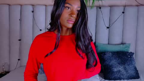 Snapshot of nahomicampbell_ chatting on May 13, 7:33 pm VICTORIA online show from May 13, 7:33 pm