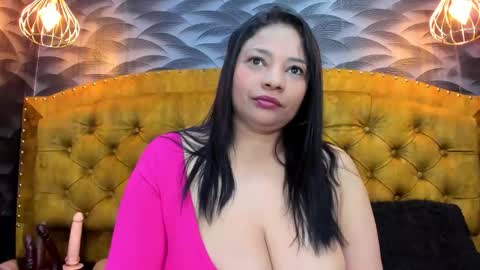 Nahomi online show from January 14, 3:56 am