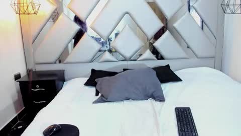 Snapshot of nahomii_hill chatting on October 5, 8:07 pm Nahomi online show from October 5, 8:07 pm