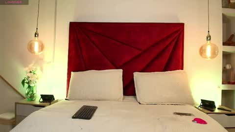 NahomiRoss online show from April 21, 12:44 pm