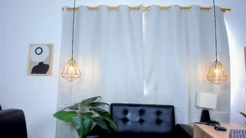 Nahomy Whitte online show from April 24, 12:51 pm