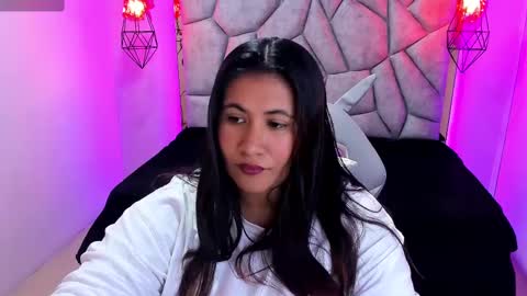    online show from March 1, 7:15 pm