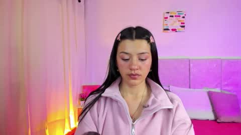 naiavoss online show from March 4, 4:40 am