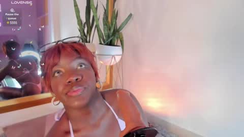 Snapshot of nainadeivis chatting on February 22, 8:31 pm Naina online show from February 22, 8:31 pm