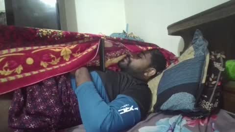 Snapshot of nairanandu28 chatting on July 21, 2:03 am NAIRANANDU28 online show from July 21, 2:03 am