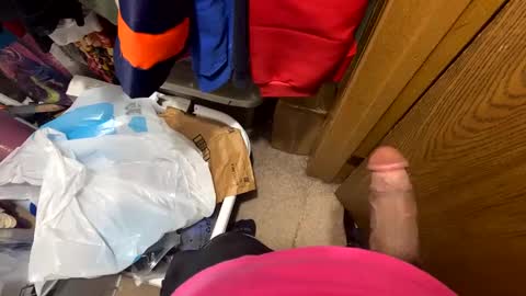 Snapshot of nairda2senoniuq chatting on December 3, 4:47 am nairda2senoniuq online show from December 3, 4:47 am