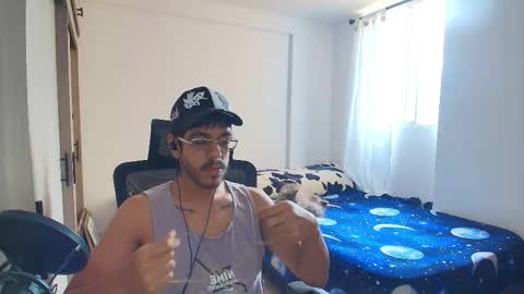 Snapshot of naitsihrc chatting on November 23, 12:49 pm Nait online show from November 23, 12:49 pm