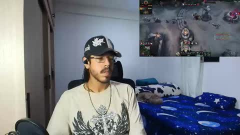 Snapshot of naitsihrc chatting on December 3, 1:46 am Nait online show from December 3, 1:46 am