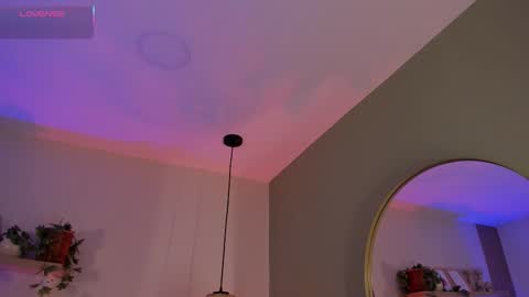 INSTAGRAM  m2221     online show from January 15, 10:42 am