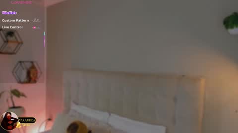 INSTAGRAM  m2221     online show from March 28, 10:04 am