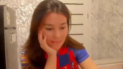 Snapshot of naked_bebe_hot chatting on June 22, 11:57 pm naked_bebe_hot online show from June 22, 11:57 pm