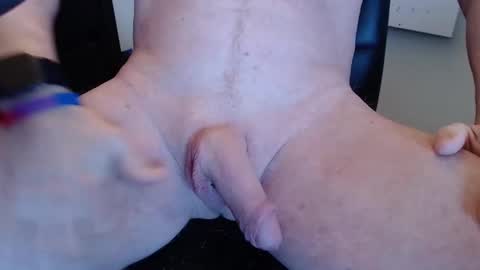 Snapshot of naked_boy_toy chatting on January 19, 4:57 pm Naked Boy Toy online show from January 19, 4:57 pm