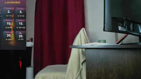 Asy no face  online show from December 5, 10:13 am