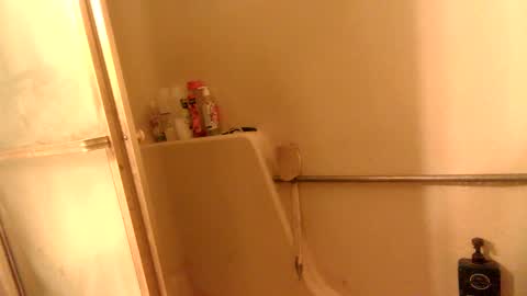 Snapshot of nakednate1780 chatting on February 26, 8:00 pm nakednate1780 online show from February 26, 8:00 pm