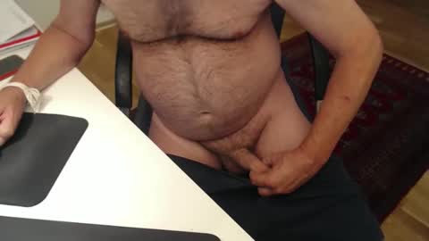 Nakedwanker10 online show from April 22, 5:10 am