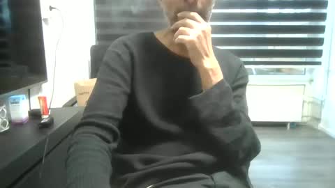 Snapshot of nakedxxxman chatting on January 2, 7:55 am nakedxxxman online show from January 2, 7:55 am