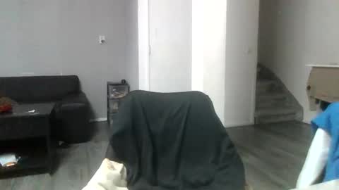 Snapshot of nakedxxxman chatting on October 6, 7:28 am nakedxxxman online show from October 6, 7:28 am