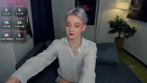 Kate online show from October 2, 11:50 am