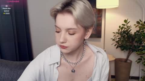 Kate online show from November 30, 12:20 pm