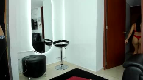 Snapshot of naksustargirl chatting on March 21, 12:48 am naksustargirl online show from March 21, 12:48 am