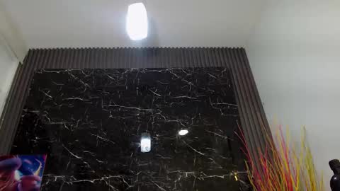 NALAROY online show from January 4, 10:27 am